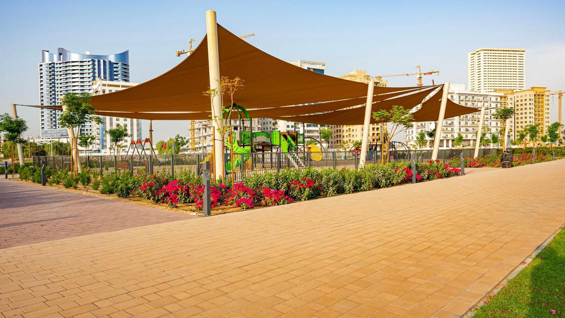 Apartment Sleek & Spacious Studio In Central Dubailand United Arab Emirates